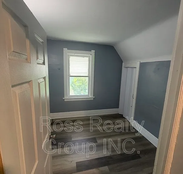 824 Mason St — Photo 5