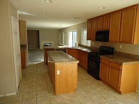 5th image of 6441 Giant Oak St