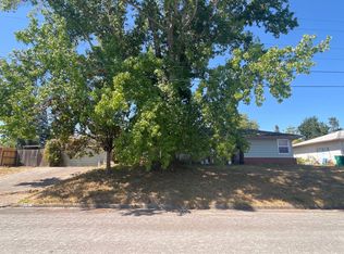 918 Dorthel St, Sebastopol, CA 95472