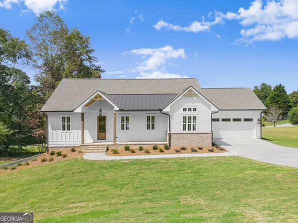 45 Grand View St, Dahlonega, GA 30533