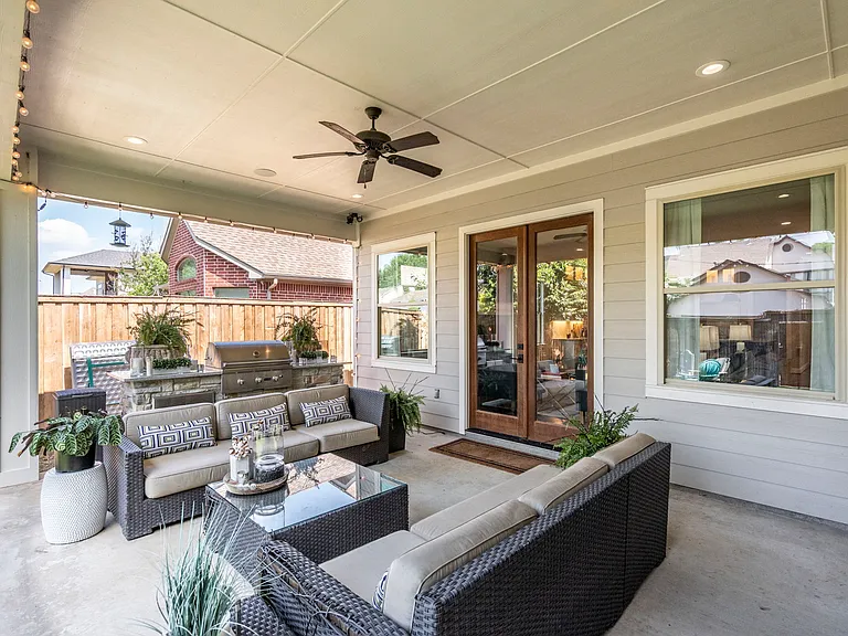 6011 Goodwin Ave — Photo 38