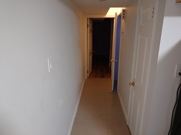 2nd image of 40 Pebble Ln Floor 1