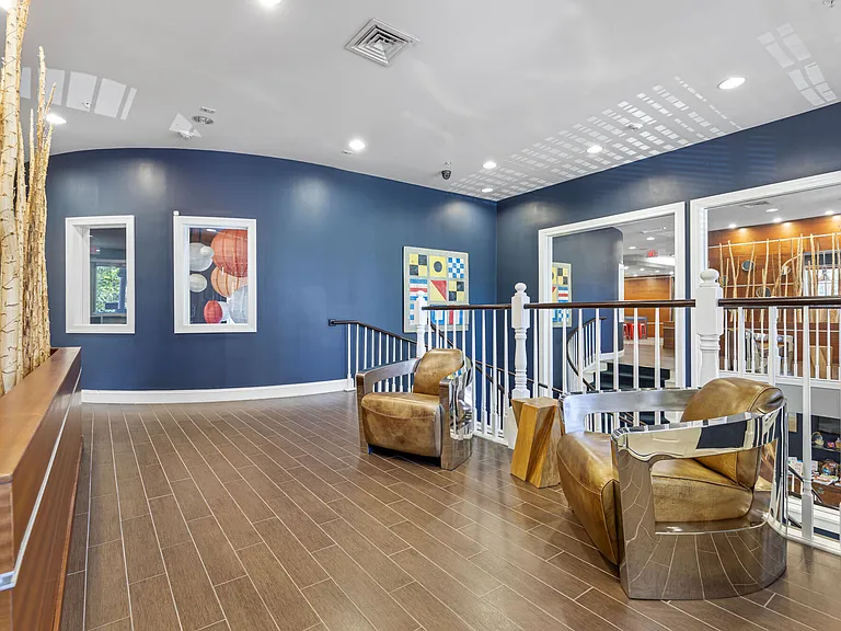 Town Aventura — Photo 8