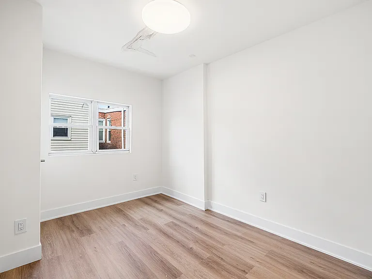 2148 S Garnet St — Photo 13