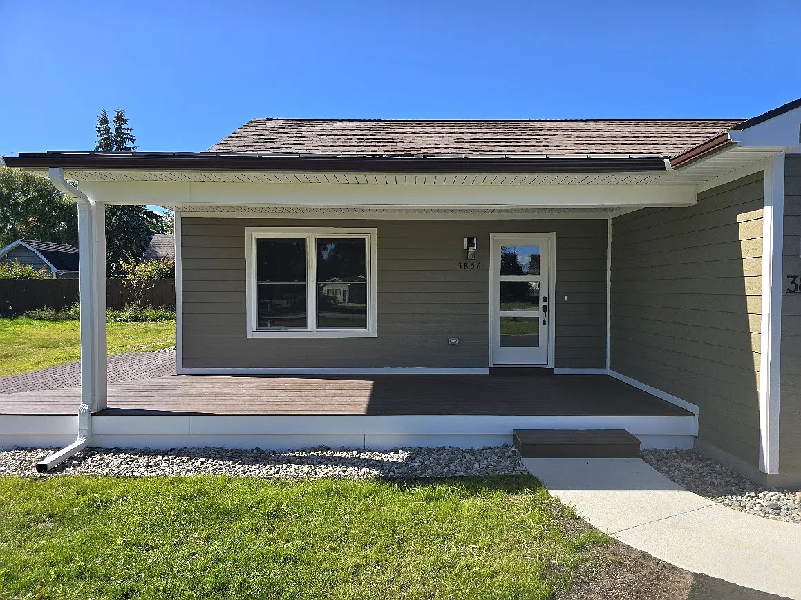 3856 Paddock Dr — Photo 2