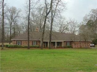 8521 Ridgemont Dr, Pineville, LA 71360
