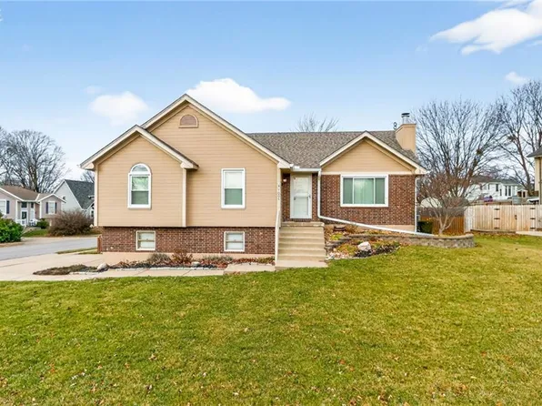 7004 N Crystal Ave, Kansas City, MO 64119