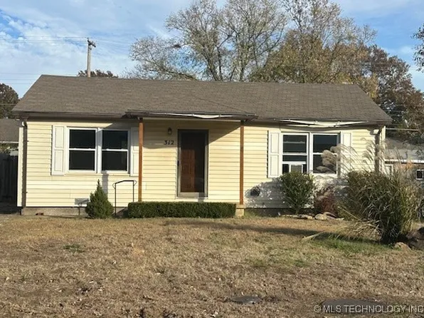 312 SE Elmhurst Ave, Bartlesville, OK 74006