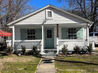 1410 S Washington Ave, Fayetteville, AR 72701
