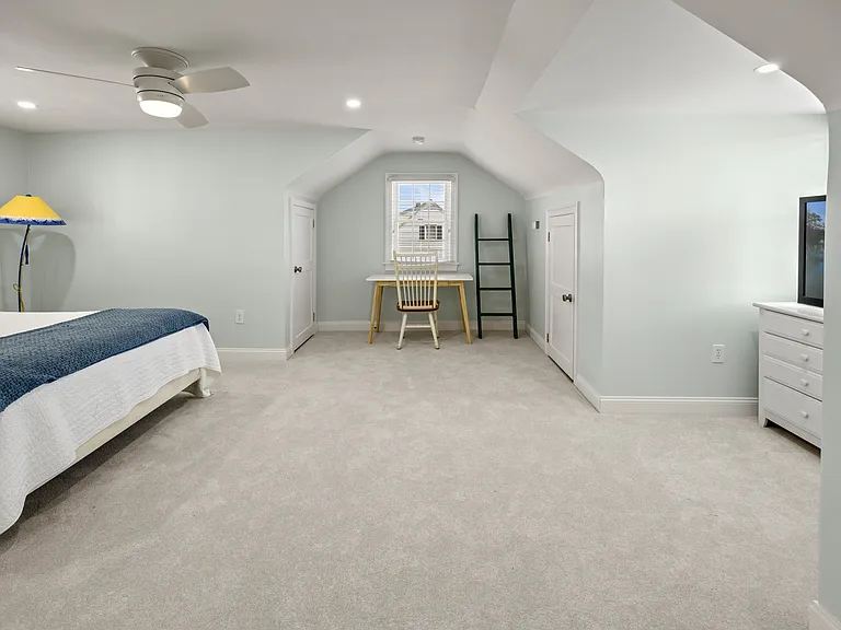 8805 Monmouth Ave — Photo 25
