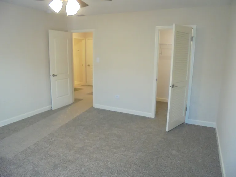 9836 Sayre Ave #13 — Photo 15