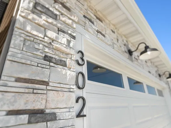 302 Willow Street #302, Pardeeville, WI 53954