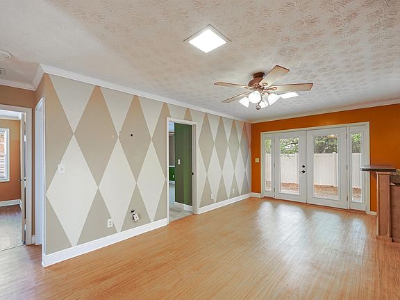 5th image of 8547 San Jose Blvd