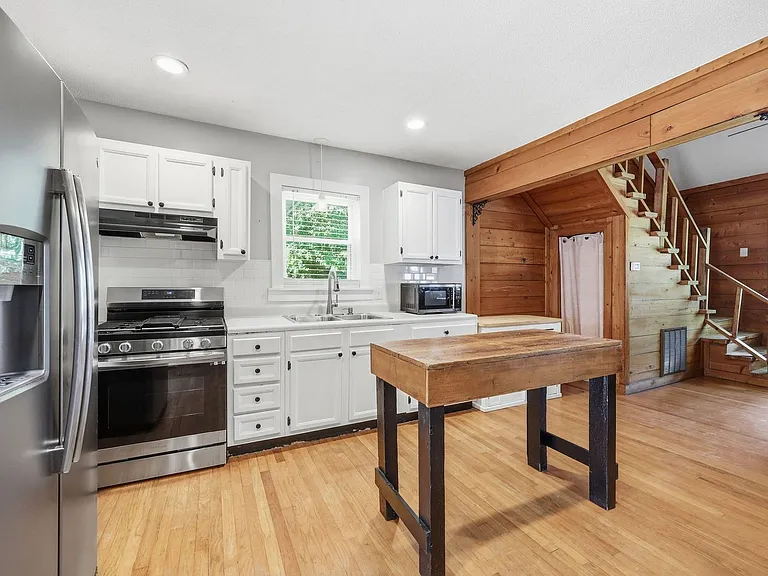 1184 Jim Christian Rd — Photo 18