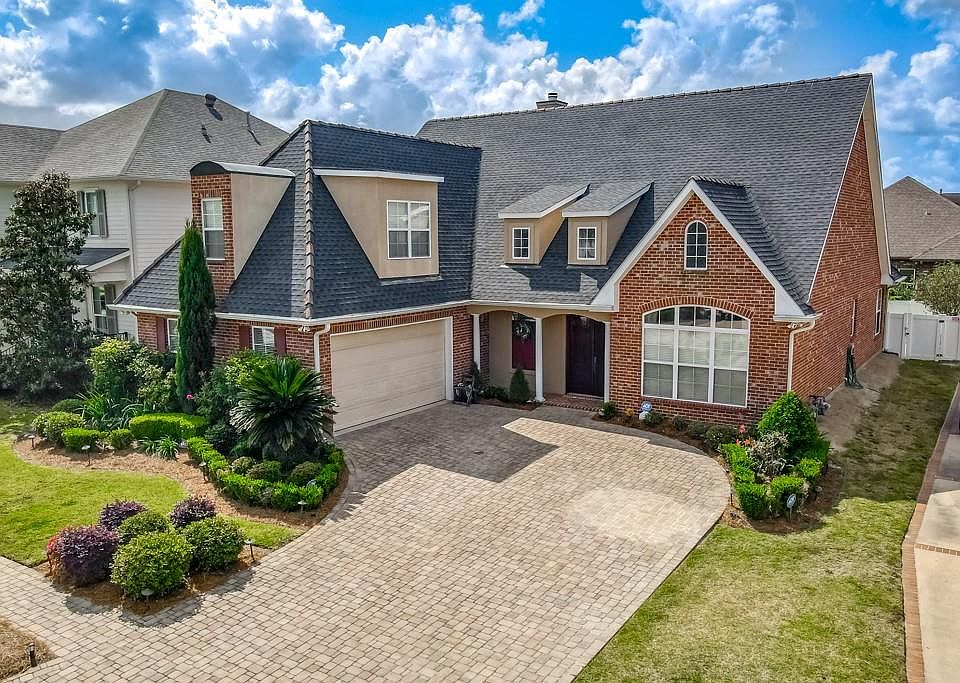 1st image of 233 Cane Bayou Ln