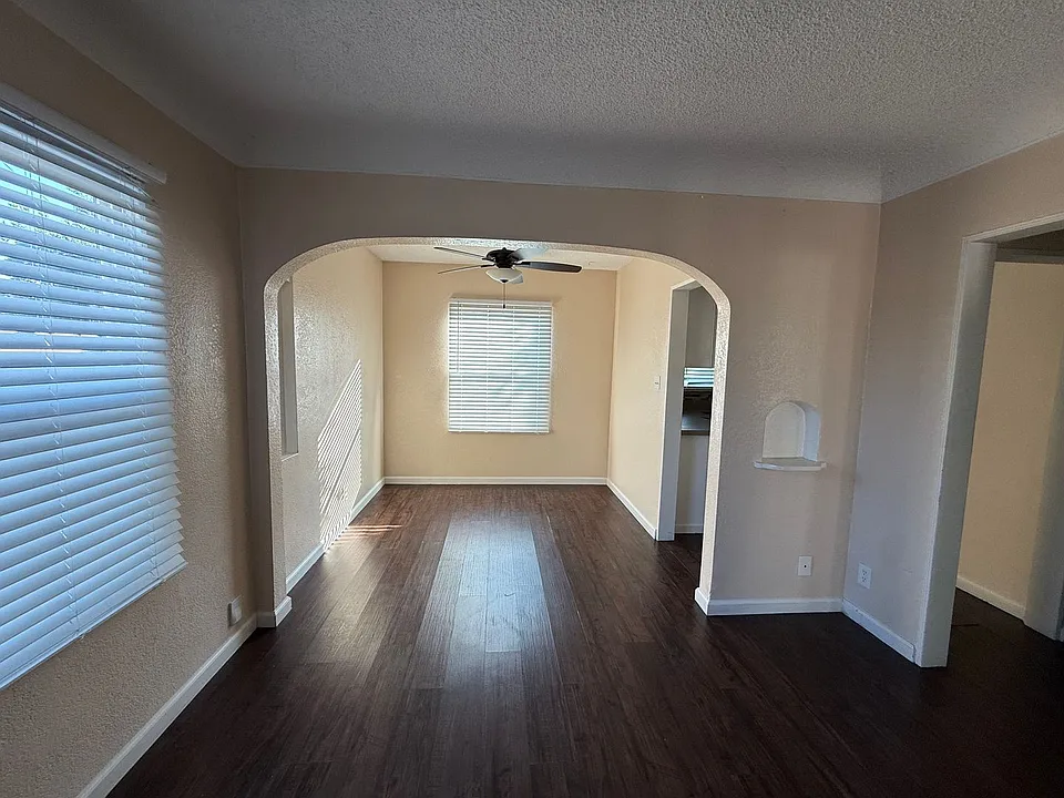 6606-6610 Flora Ave #1-6