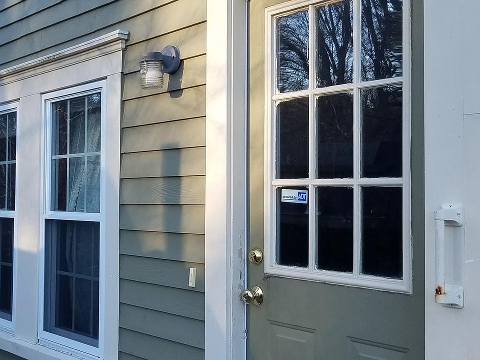 Side door