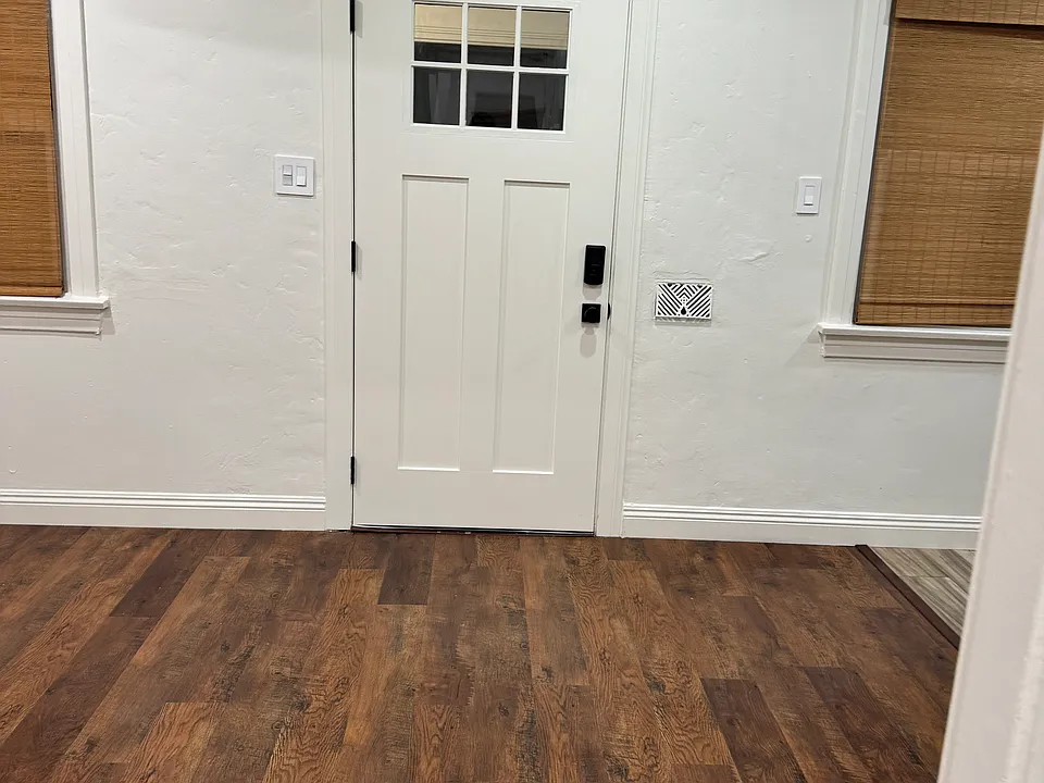 Entrance Living Area