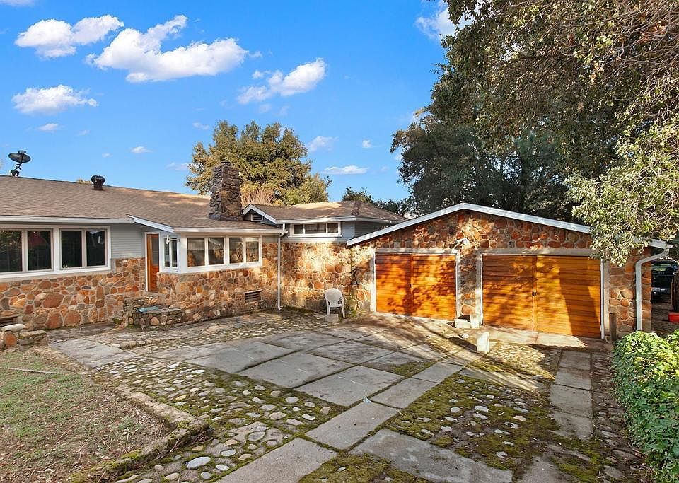 1st image of 24792 Viejas Blvd