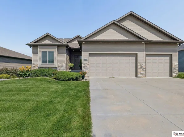 9310 Colby St, Lincoln, NE 68505