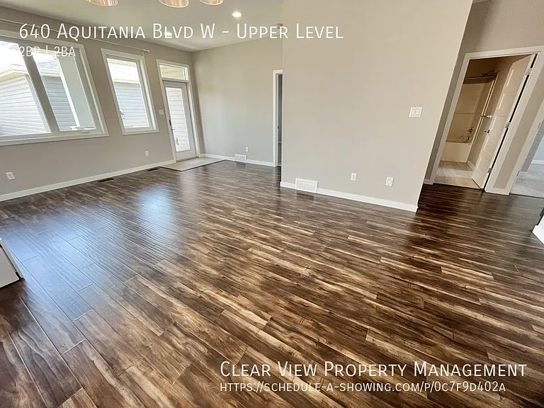 640 Aquitania Blvd W #UPPER LEVEL — Photo 9