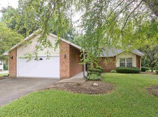 408 Kelly Dr, Brownstown, IN