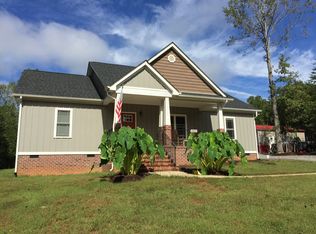 1805 Hawk Town Rd, Maidens, VA 23102