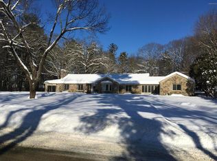 30 Garrison Rd, Queensbury, NY 12804