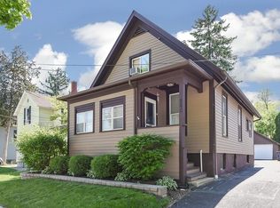 260 Gertrude St, Elgin, IL 60123