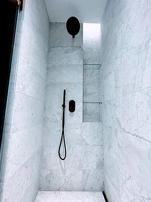 Rented by Valeo Realty Group LLC | media 18