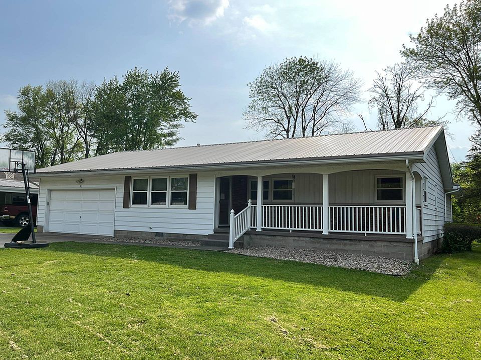 1st image of 413 N Loyland Dr