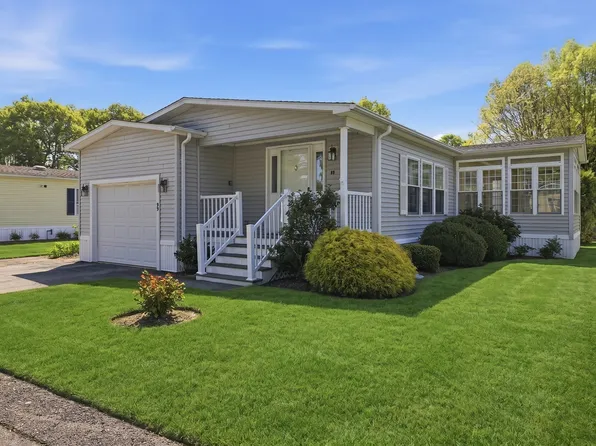 50 Highland St #99, Taunton, MA 02780