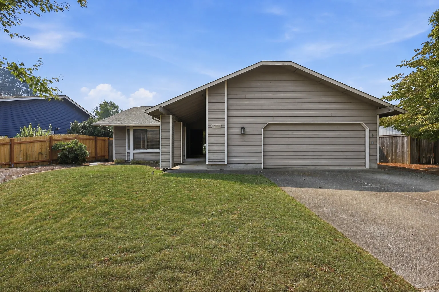 3 bed, 1526 sqft, $2,600 — Photo 1