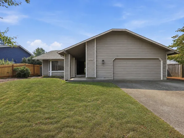 1974 Finch Ln, Eugene, OR 97401