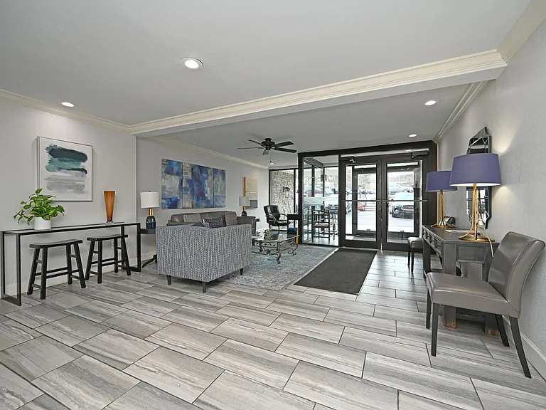 1815 William Howard Taft Rd #701 — Photo 4