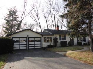 2154 Rockwell Rd, Aurora, IL 60506