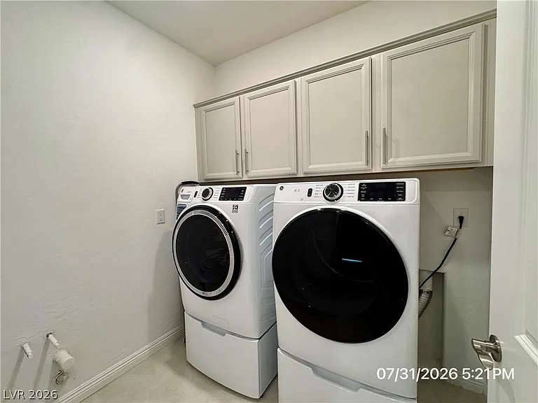 2239 Arrington Ave — Photo 42