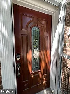 7701 Hiawatha Ln — Photo 2