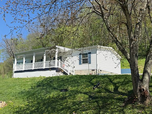 3rd image of 59 E Prong Locust Rd