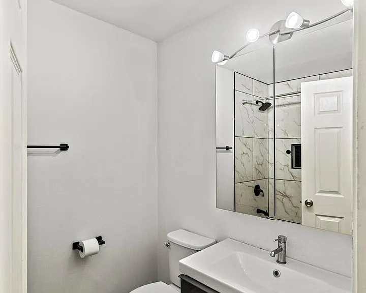 75 Vandergrift Dr — Photo 18