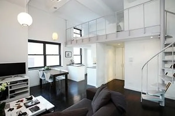 Sold by Douglas Elliman | media 24