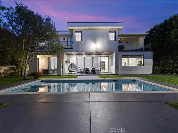 4545 Stern Ave, Sherman Oaks, CA 91423