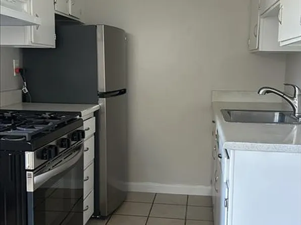 149 Ellis St, Petaluma, CA 94952