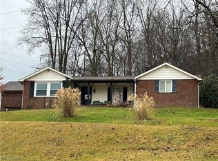 3551 Eichel Rd SW, New Philadelphia, OH 44663