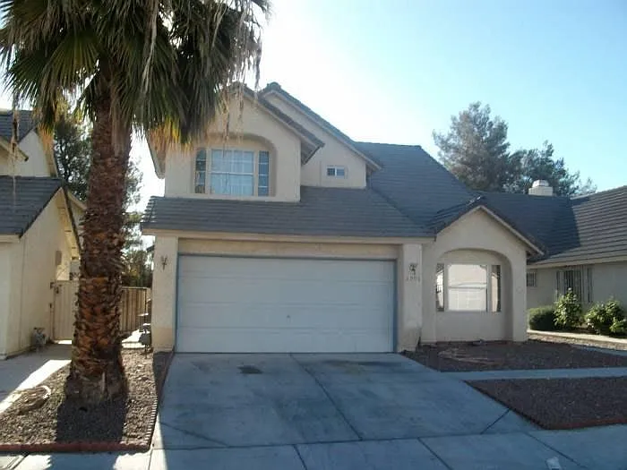 2998 Kennewick Dr — Photo 1
