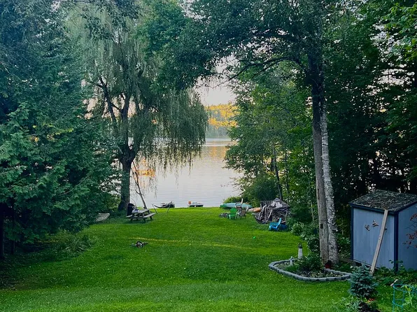 6 Elk Ln, Dexter, ME 04930