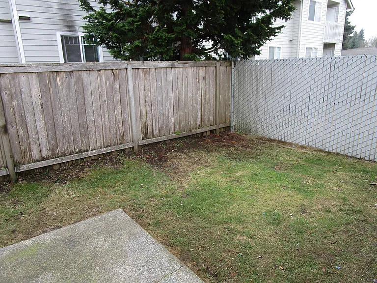 1116 Golf Club Rd SE — Photo 8