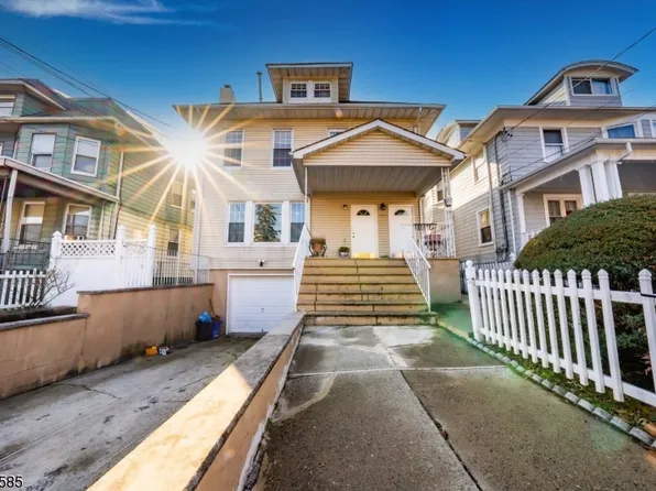 1242 Clinton Pl, Elizabeth City, NJ 07208