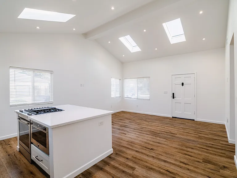 5545 Spokane St — Photo 7