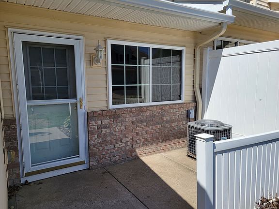 2nd image of 3574 Sterling Heights Dr Unit F